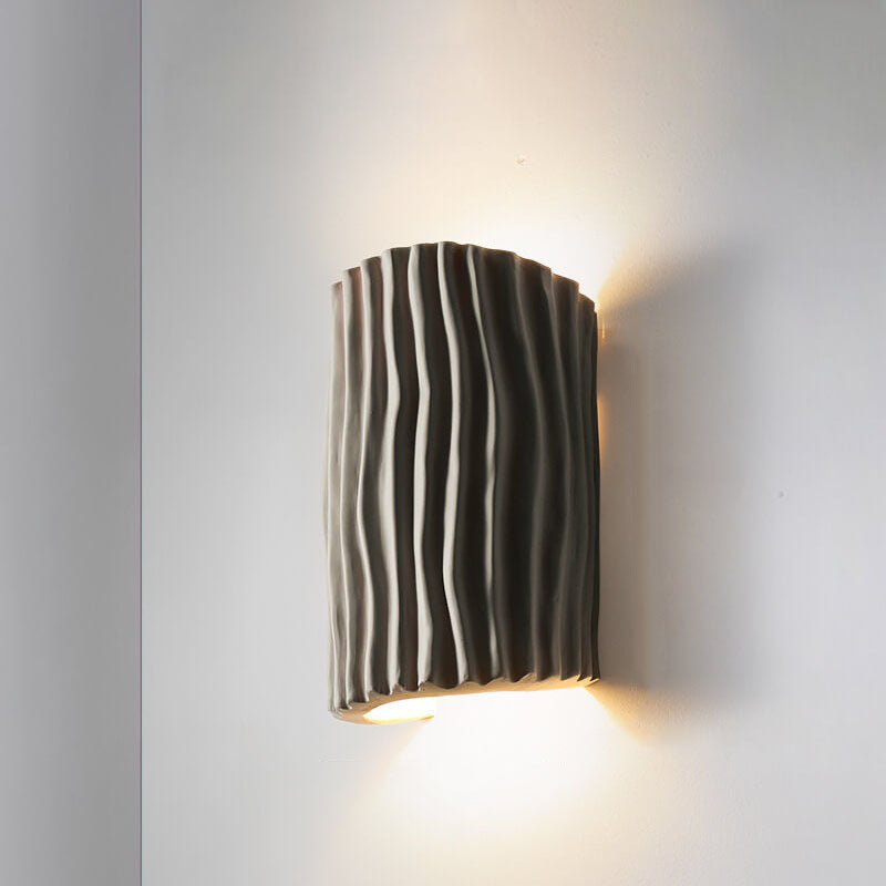 Applique a Parete a Due Luci in Resina Striata Nordica Contemporanea per Soggiorno