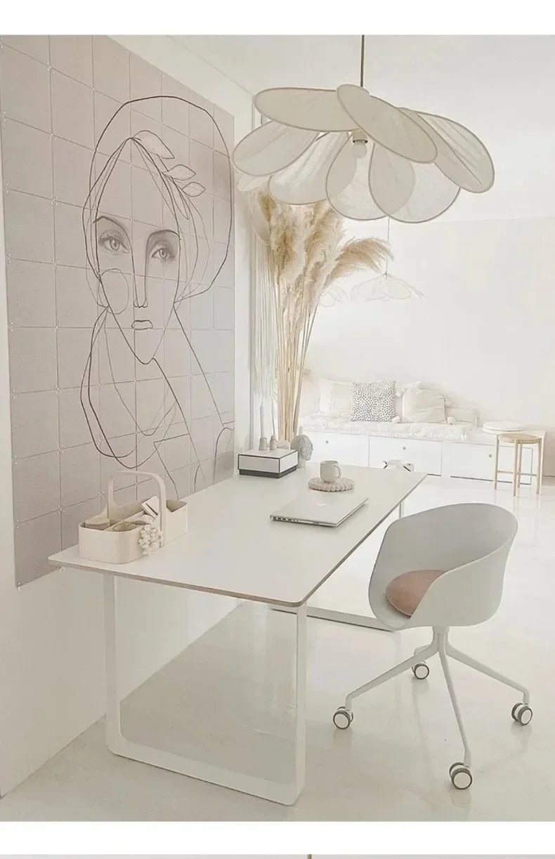 LumaFlora Petal Light – Lampada a Sospensione in Tessuto Artistico con Petali Colorati