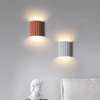 Moderna Applique Mezza Rossa in Resina per il Soggiorno