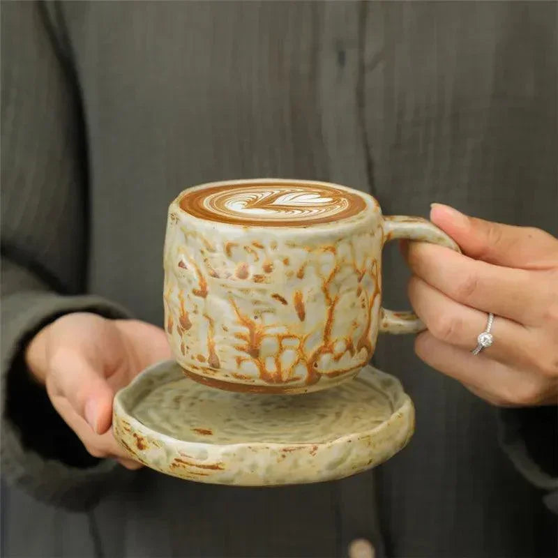 Set di Tazza e Saucer Zhuri