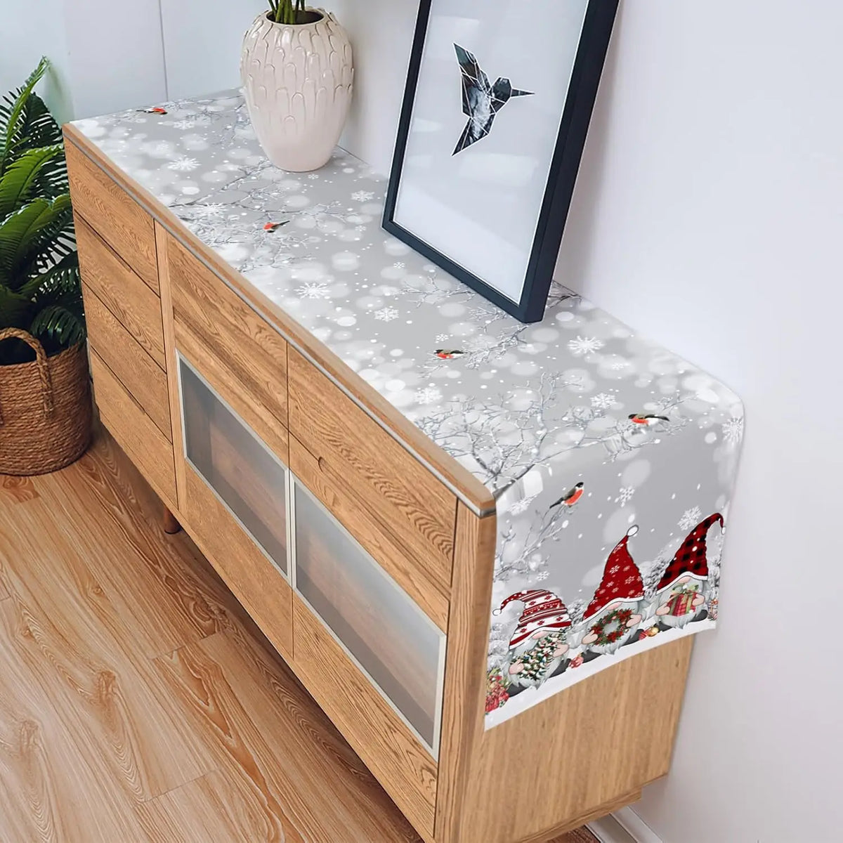Tovagliolo di Natale con Gnomi di Neve – Decorazione Natalizia in Lino di Lusso