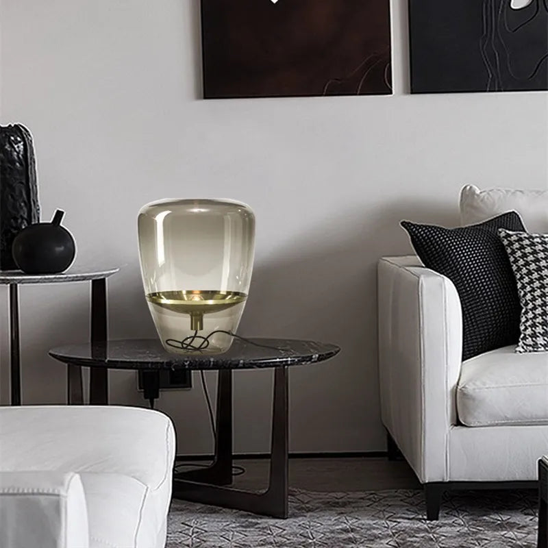 AuroraGlow – Lampada da Tavolo in Vetro LED Design Scandinavo