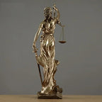 Statua della Giustizia - Statua antica in bronzo della dea della giustizia per un arredamento senza tempo