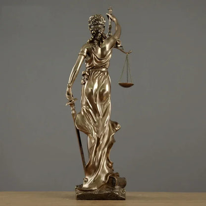 Statua della Giustizia - Statua antica in bronzo della dea della giustizia per un arredamento senza tempo