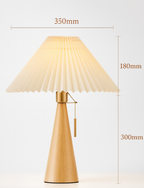 Lampada da Tavolo LED Minimalista Giapponese in Legno con Tessuto Pieghettato 1 Luce