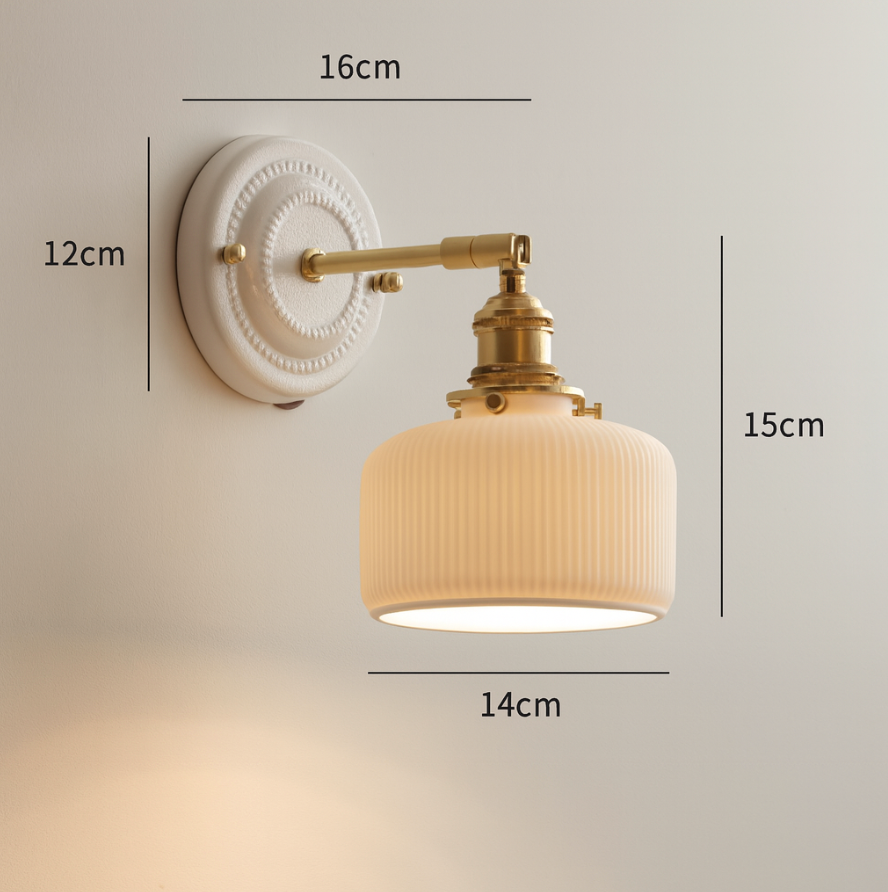 Applique da parete vintage in ceramica giapponese con ottone a 1 luce