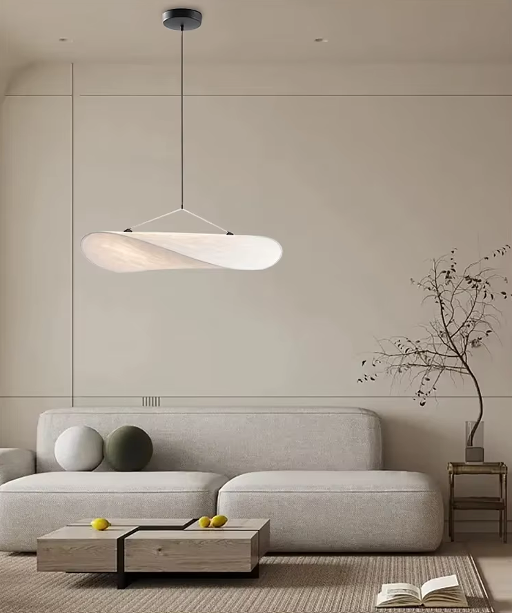 Lampadario in Seta Stile Japandi