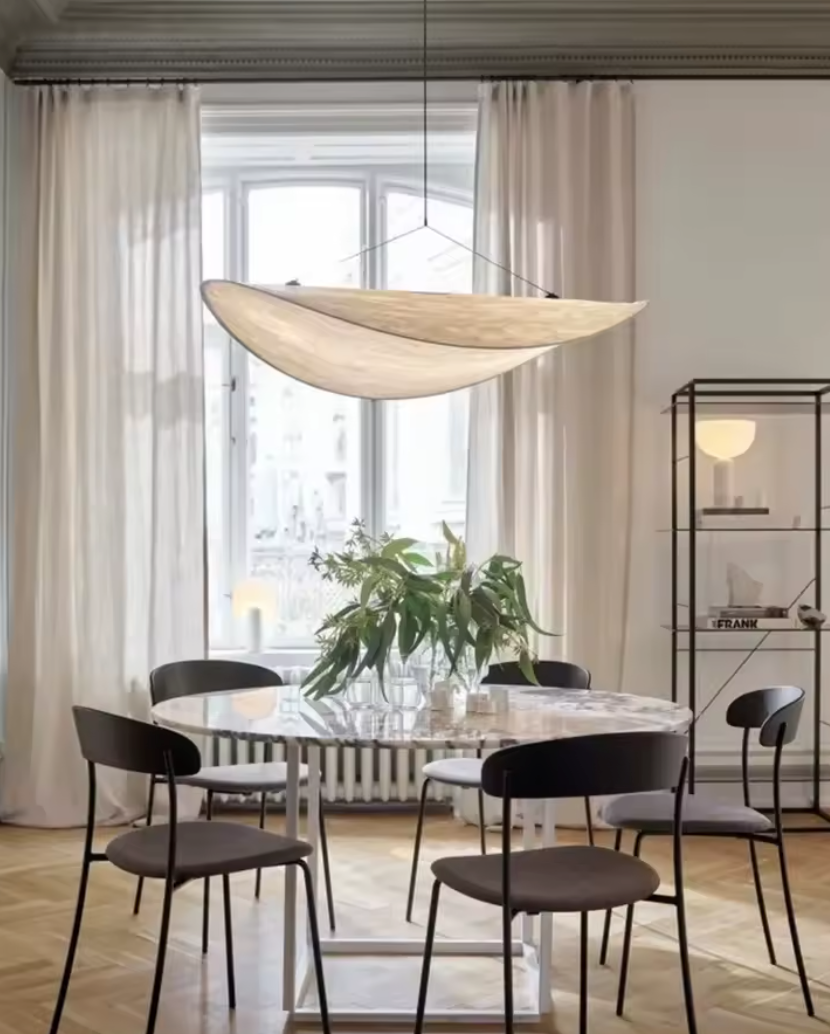 Lampadario in Seta Stile Japandi