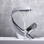 AQUACASCADE – Miscelatore per Lavabo a Cascata di Lusso per Bagni Moderni
