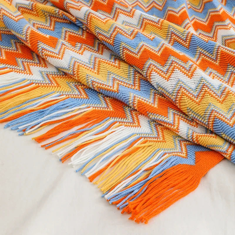 Coperta Boho a Quadri con Frange – Morbida Coperta con Motivo Geometrico in Colori Caldi