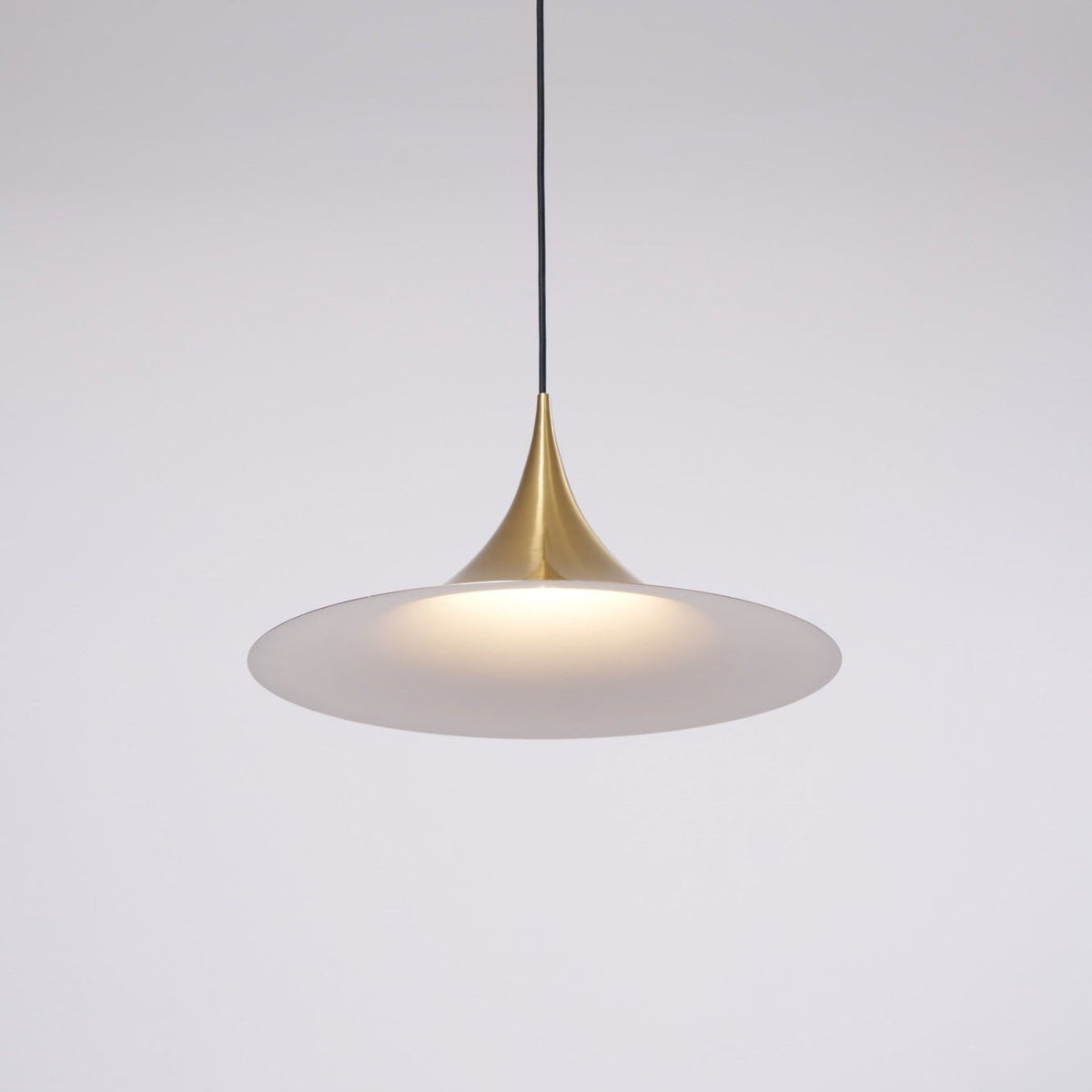 Lampada a sospensione Semi