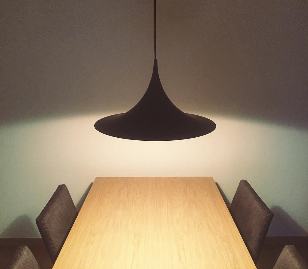 Lampada a sospensione Semi