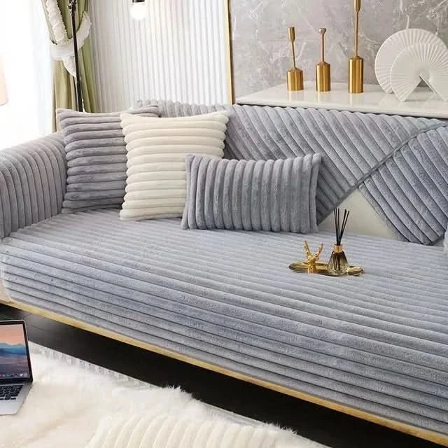 SnugShield - Copertura per Divano Impermeabile e Antiscivolo per il Massimo Comfort e Protezione