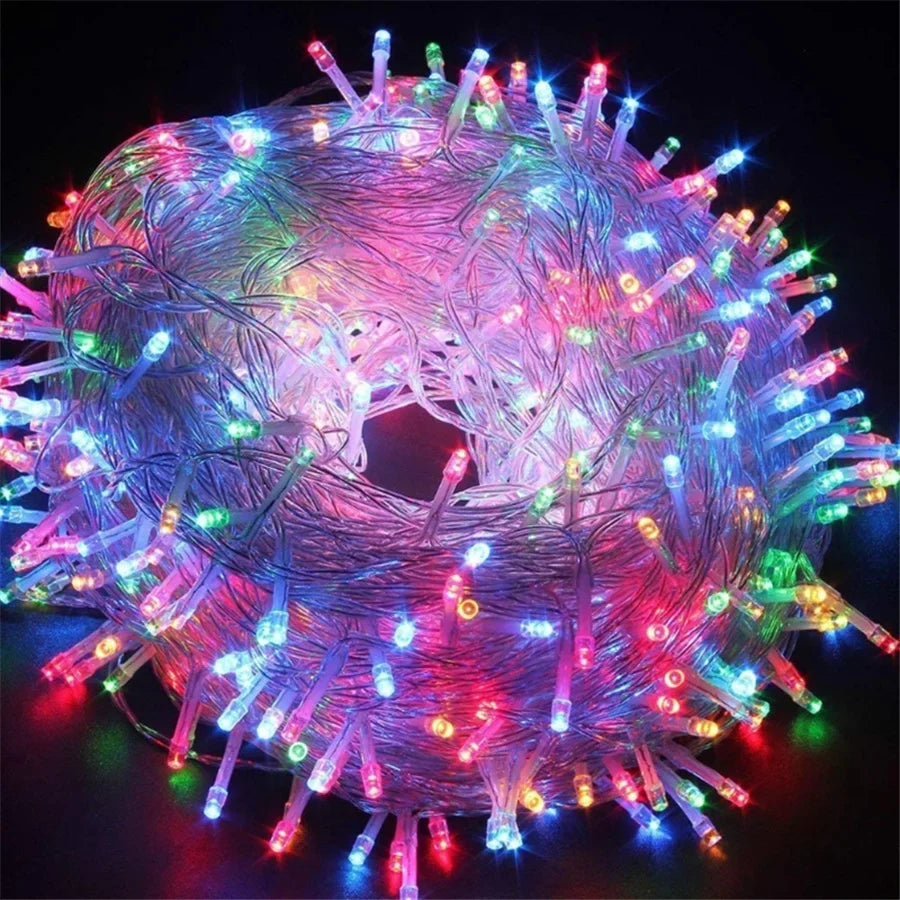 LumiFest Illuminazione Natalizia LED – 10M / 50M / 100M