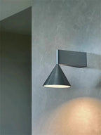 LumoCone Lampada da Parete Minimalista Italiana