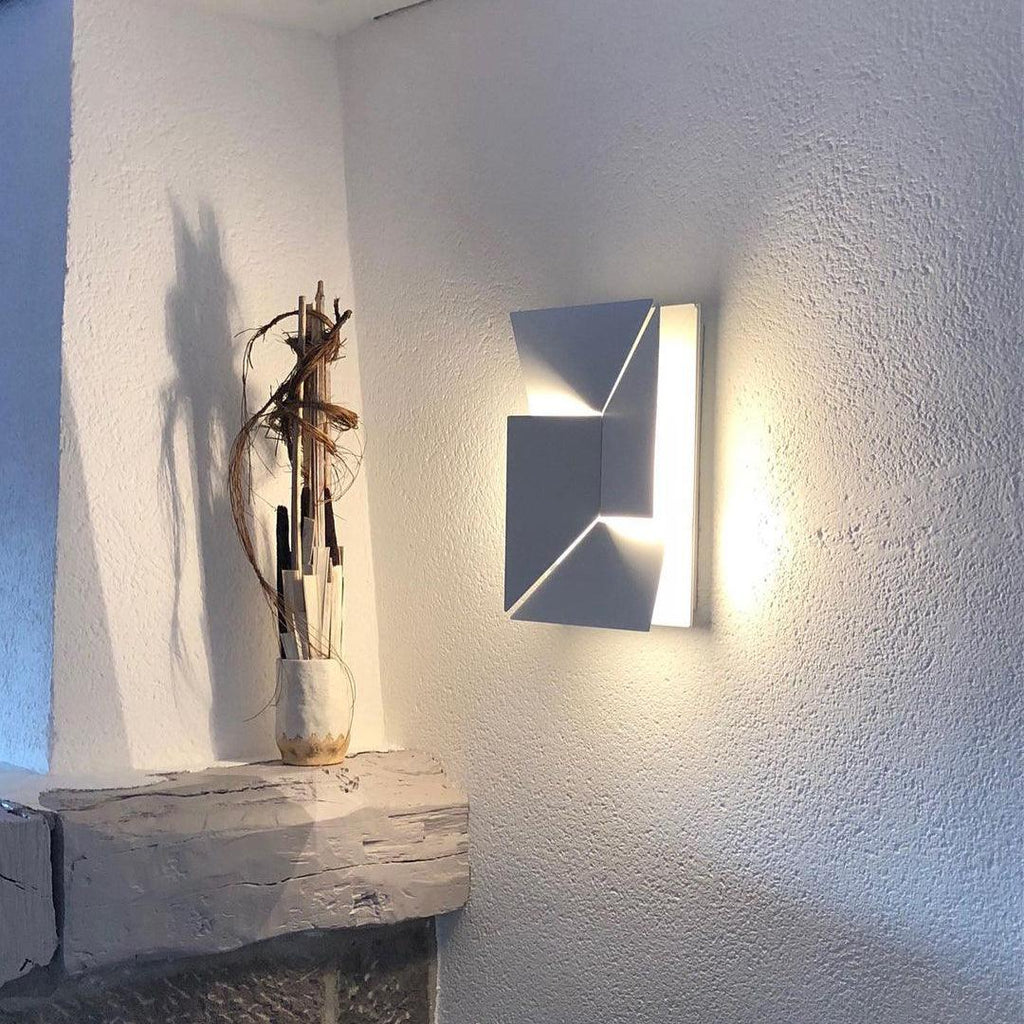 Applique Grand Sconce Shadows