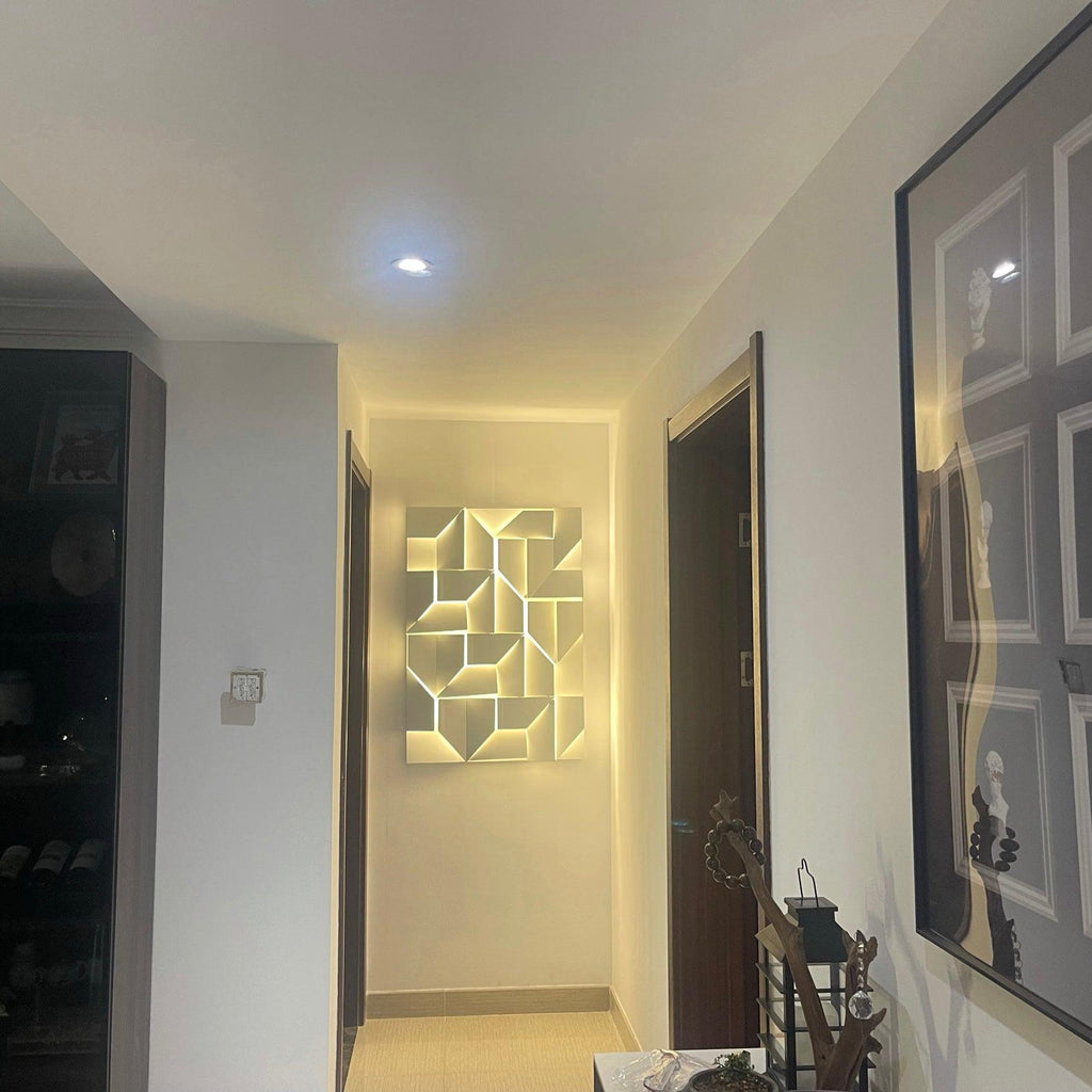 Applique Grand Sconce Shadows