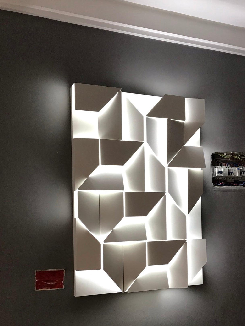 Applique Grand Sconce Shadows