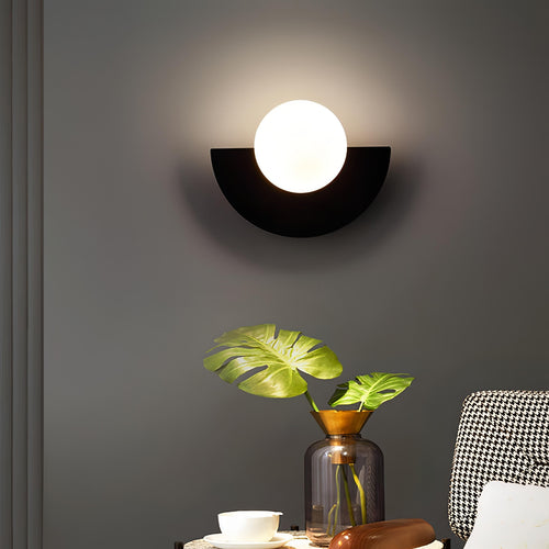 Applique scandinavo semicircolare