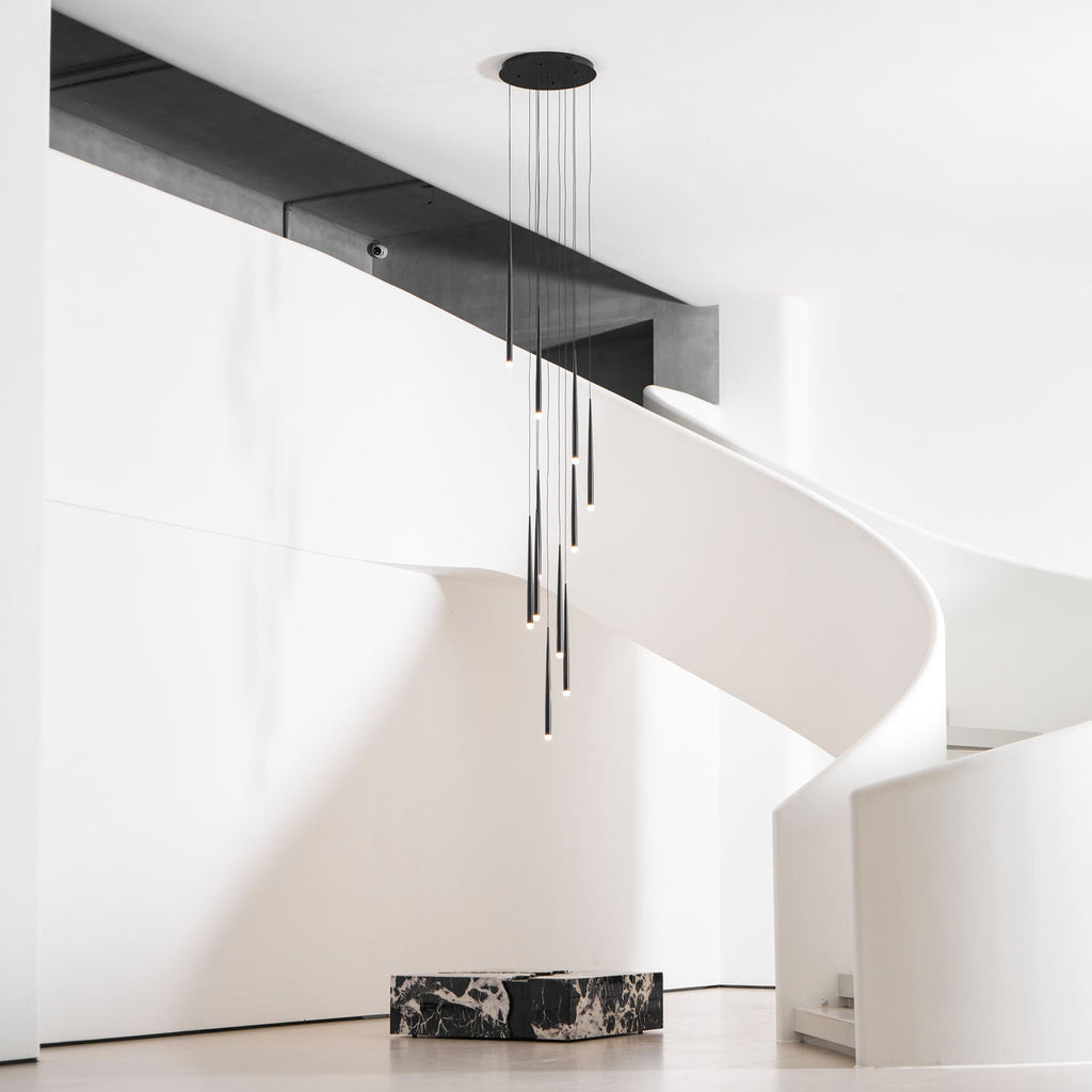 Lampadario a cono sottile