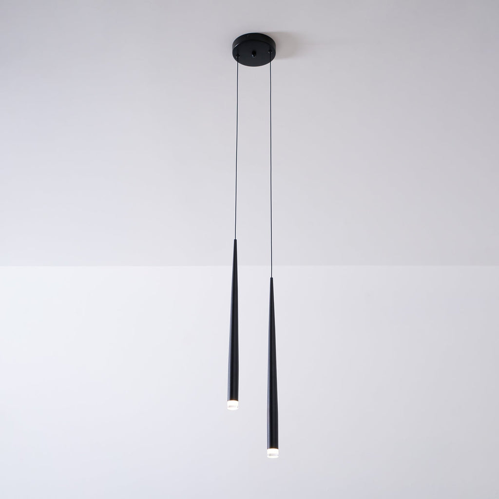 Lampadario a cono sottile