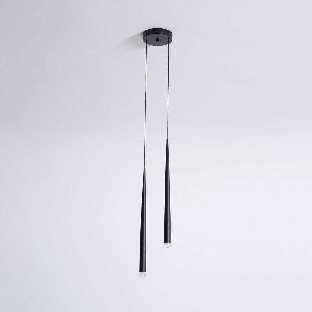 Lampadario a cono sottile