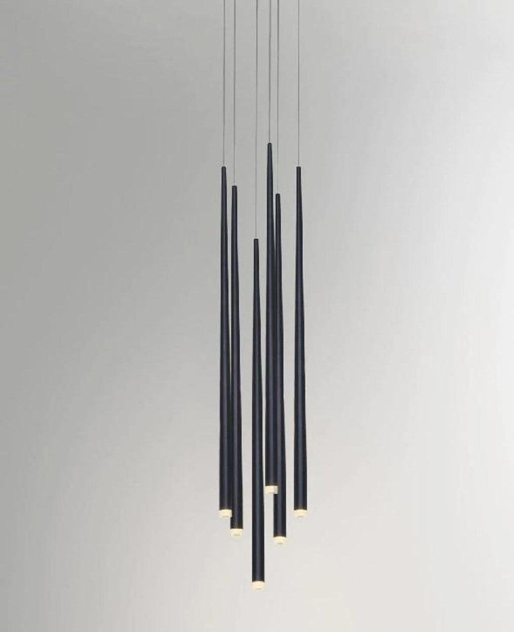Lampadario a cono sottile