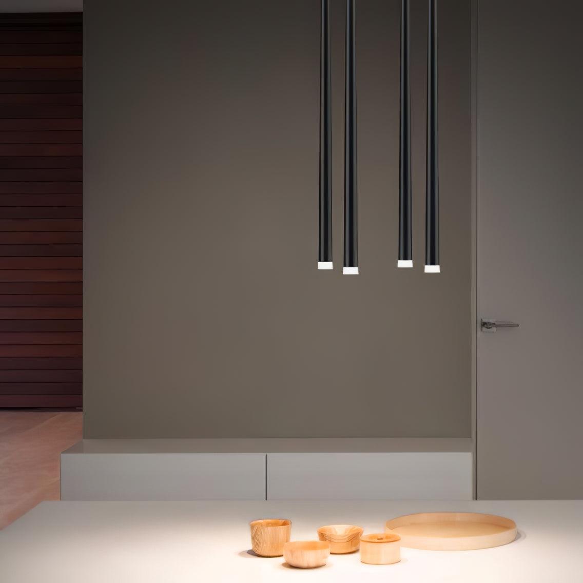 Lampadario a cono sottile
