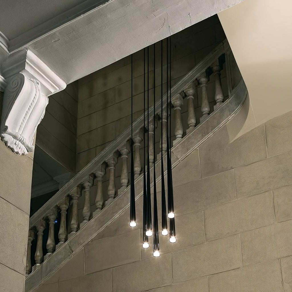 Lampadario a cono sottile