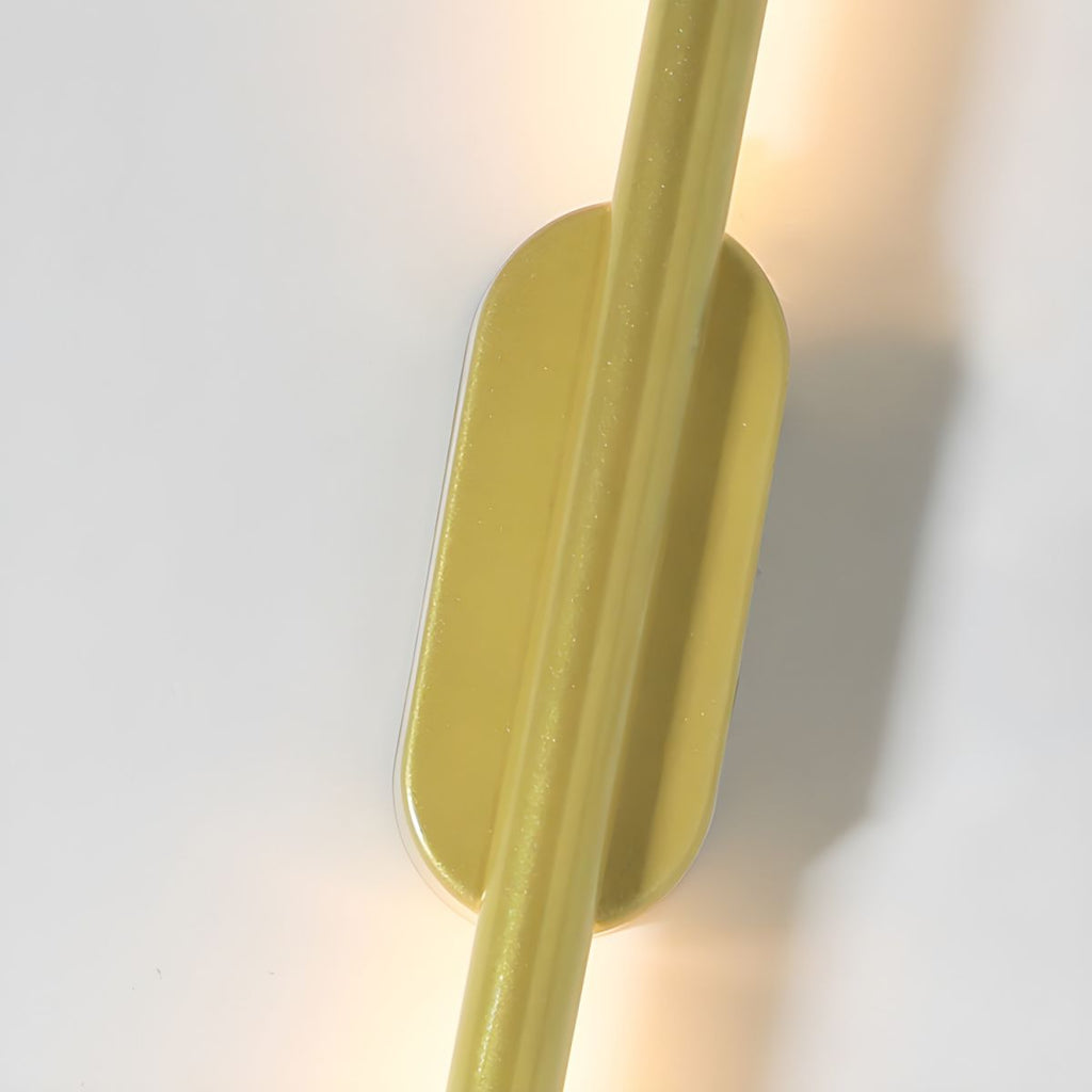Haloice Applique in Metallo Acrilico Stile Minimalista