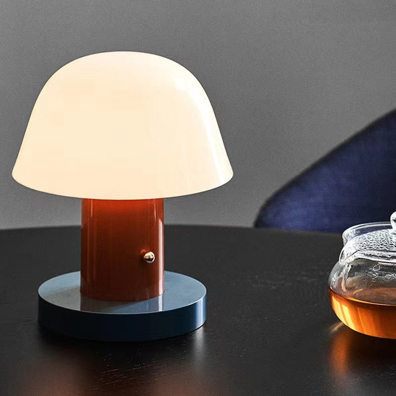 Mini Lampada da Tavolo a Forma di Fungo