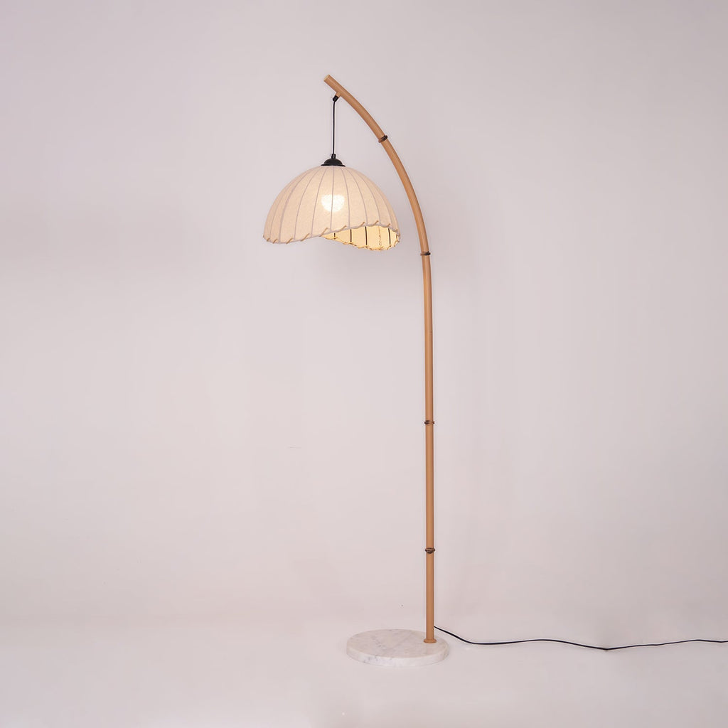 Lampada da terra Juremi – Bambù & Lino – Beige – 160 cm – Design scandinavo per soggiorno & illuminazione suggestiva