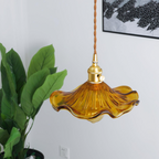 Lampada Elegante con Fiore di Ibisco