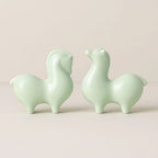 Clara Tangma Cavallo – Figurina in Ceramica Celadon di Buona Fortuna
