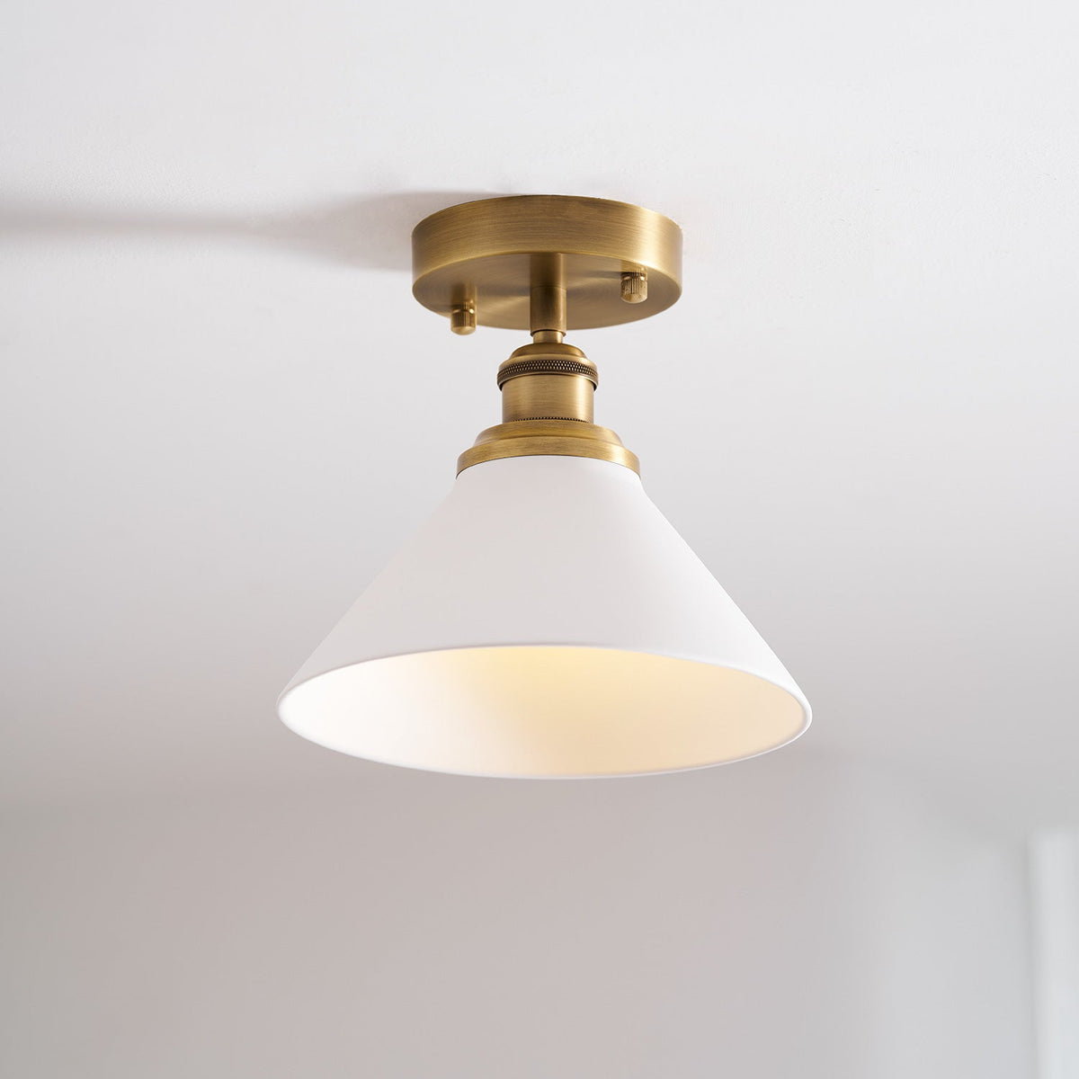 Lampada da soffitto Thetford
