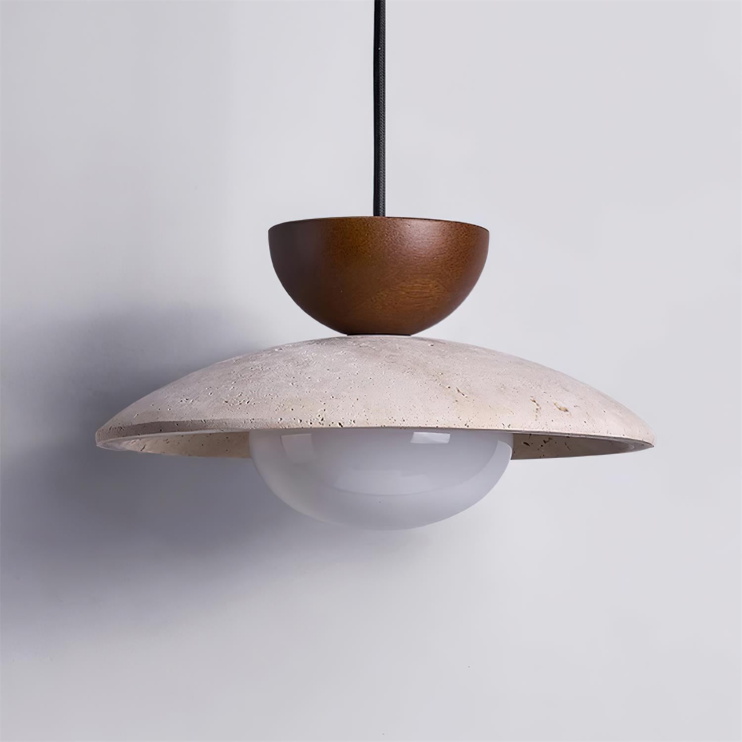Lampade a sospensione Cleo in Travertino