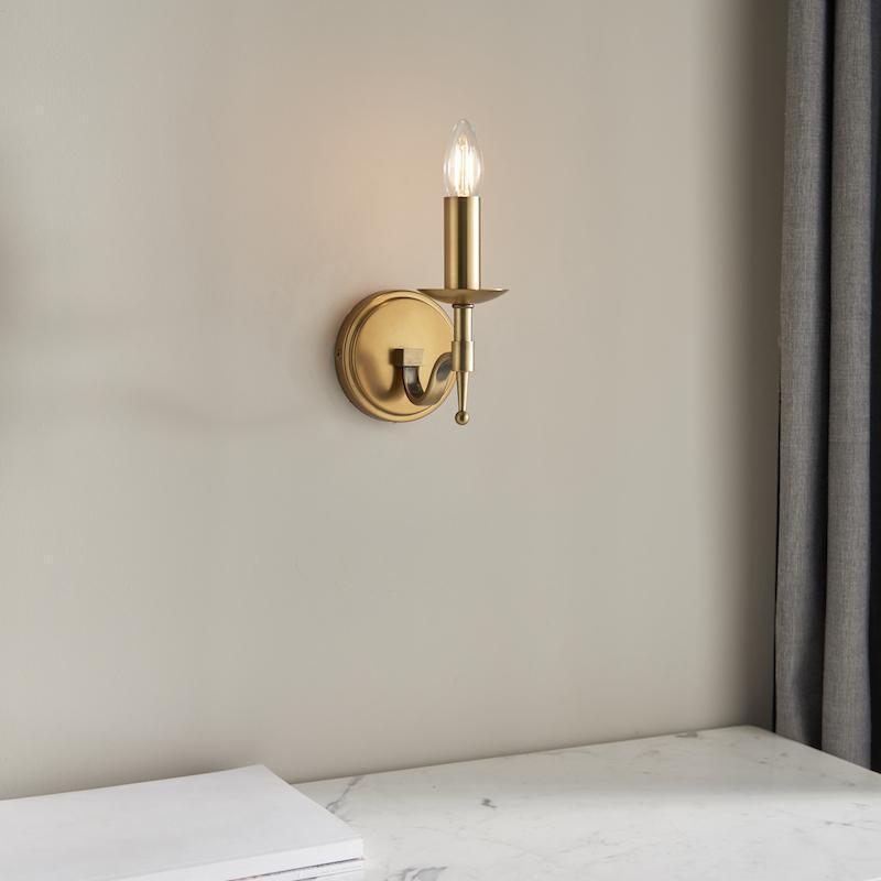 Interiors 1900 Stanford Applique da Parete in Ottone Antico