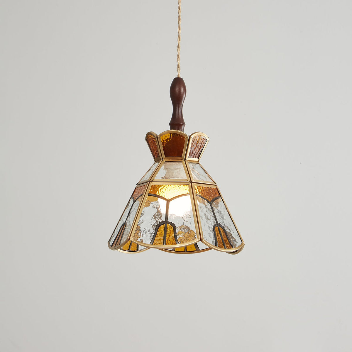 Lampada a sospensione in vetro colorato Tiffany