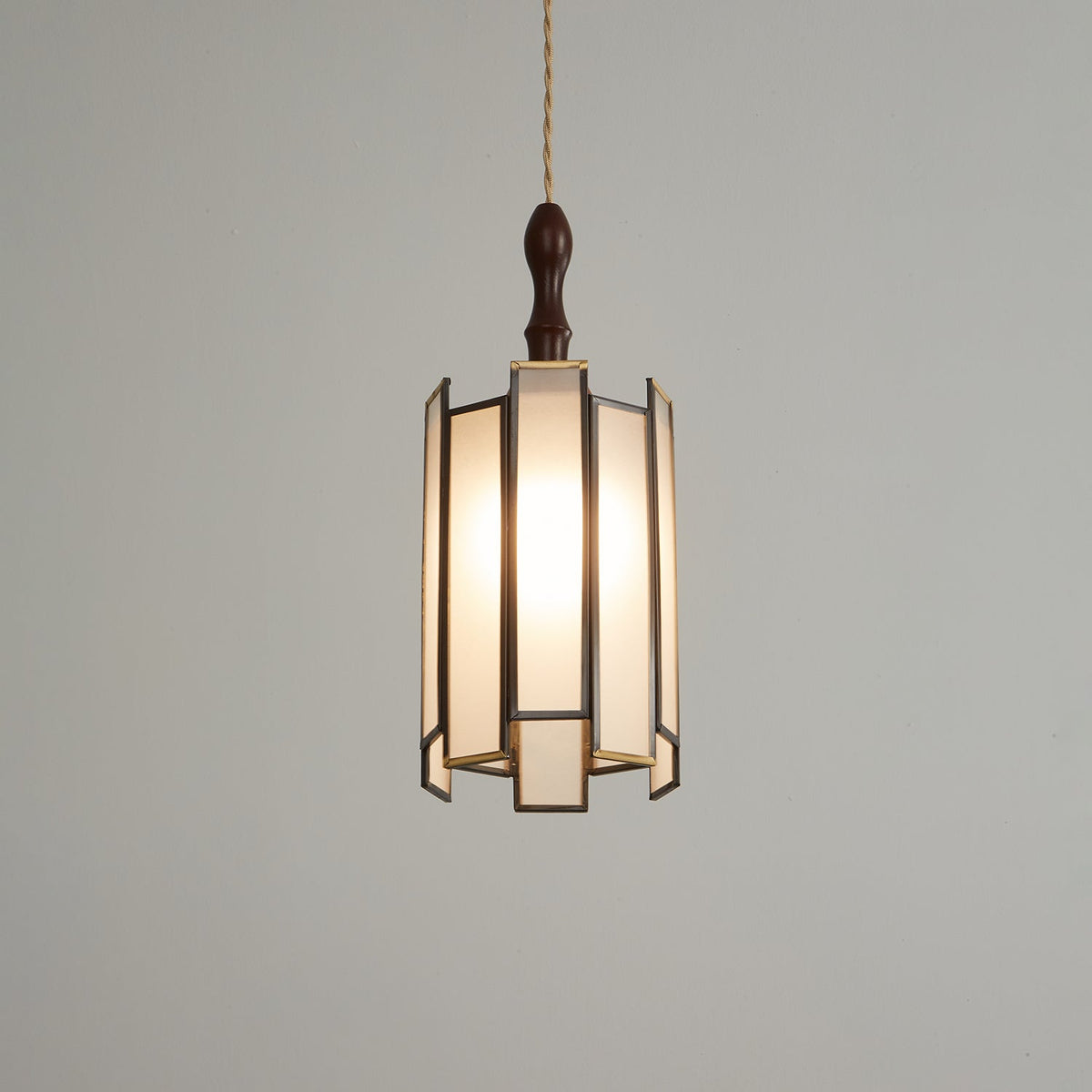 Lampada a sospensione in vetro colorato Tiffany