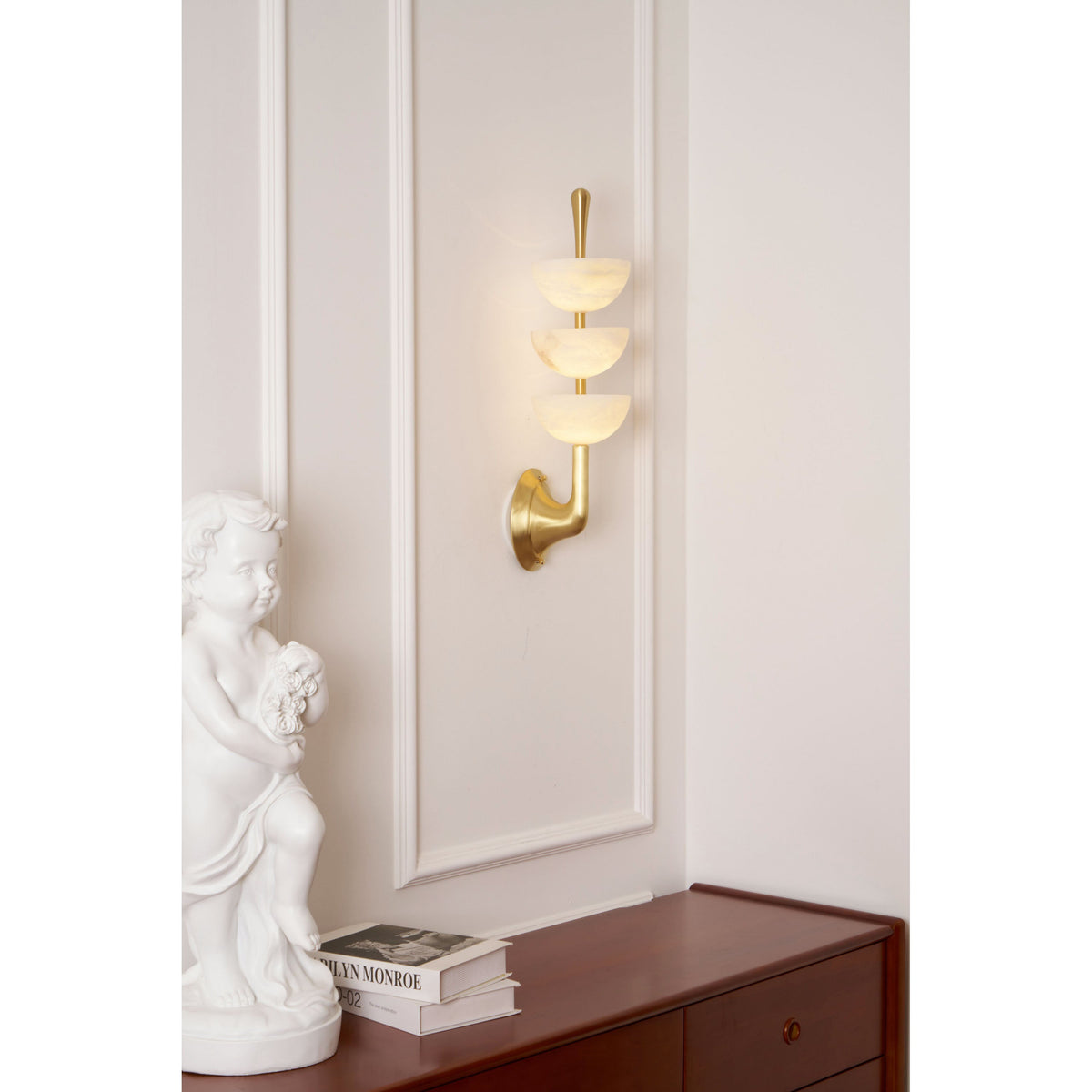 Lampada da Parete Tripla in Alabastro