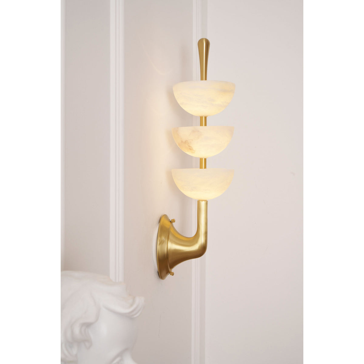 Lampada da Parete Tripla in Alabastro