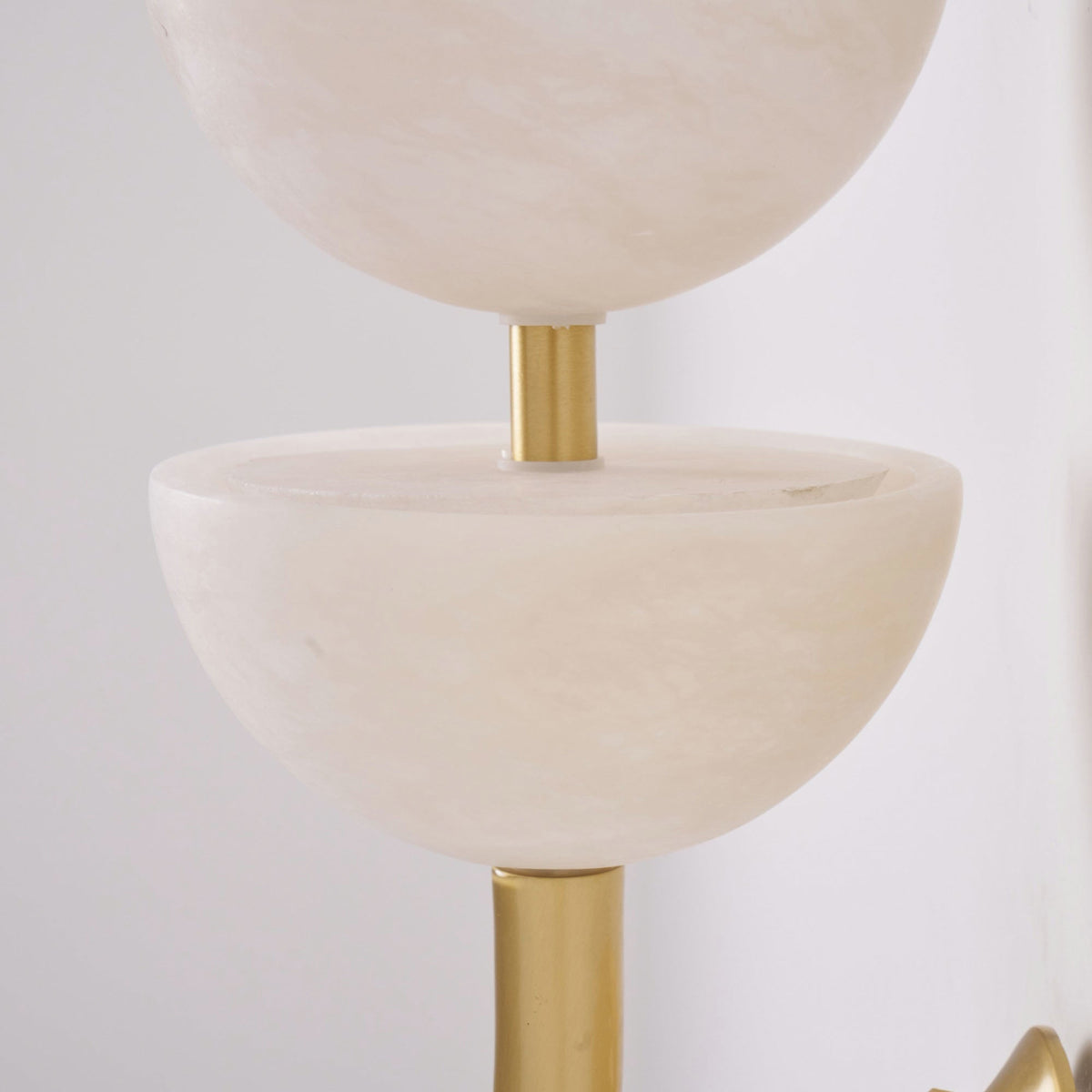 Lampada da Parete Tripla in Alabastro