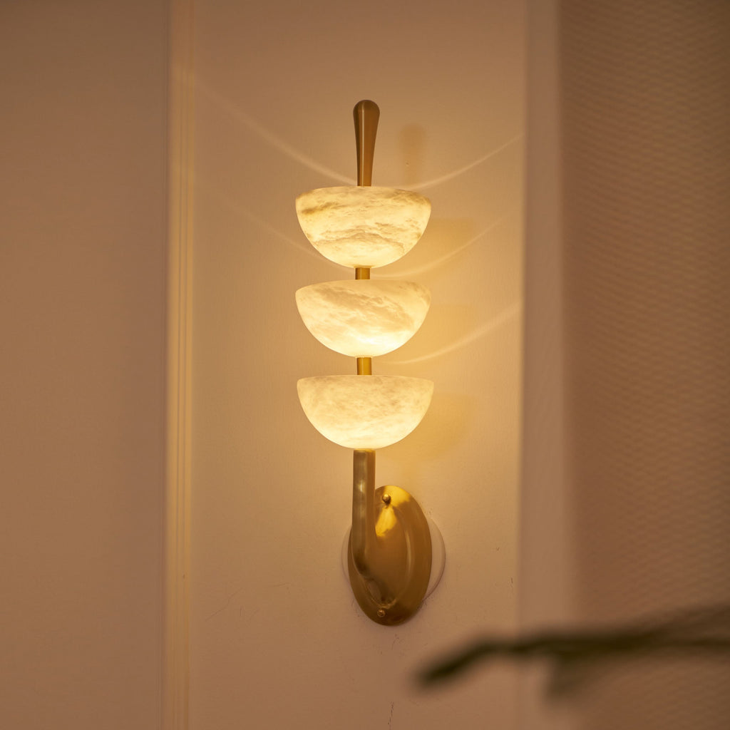 Lampada da Parete Tripla in Alabastro
