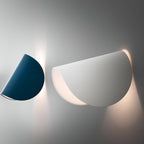 Lampada da Parete Curva in Metallo Rotabile Moderna