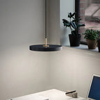 LumiHover - Moderna sospensione LED ispirata agli UFO per un'illuminazione interna elegante
