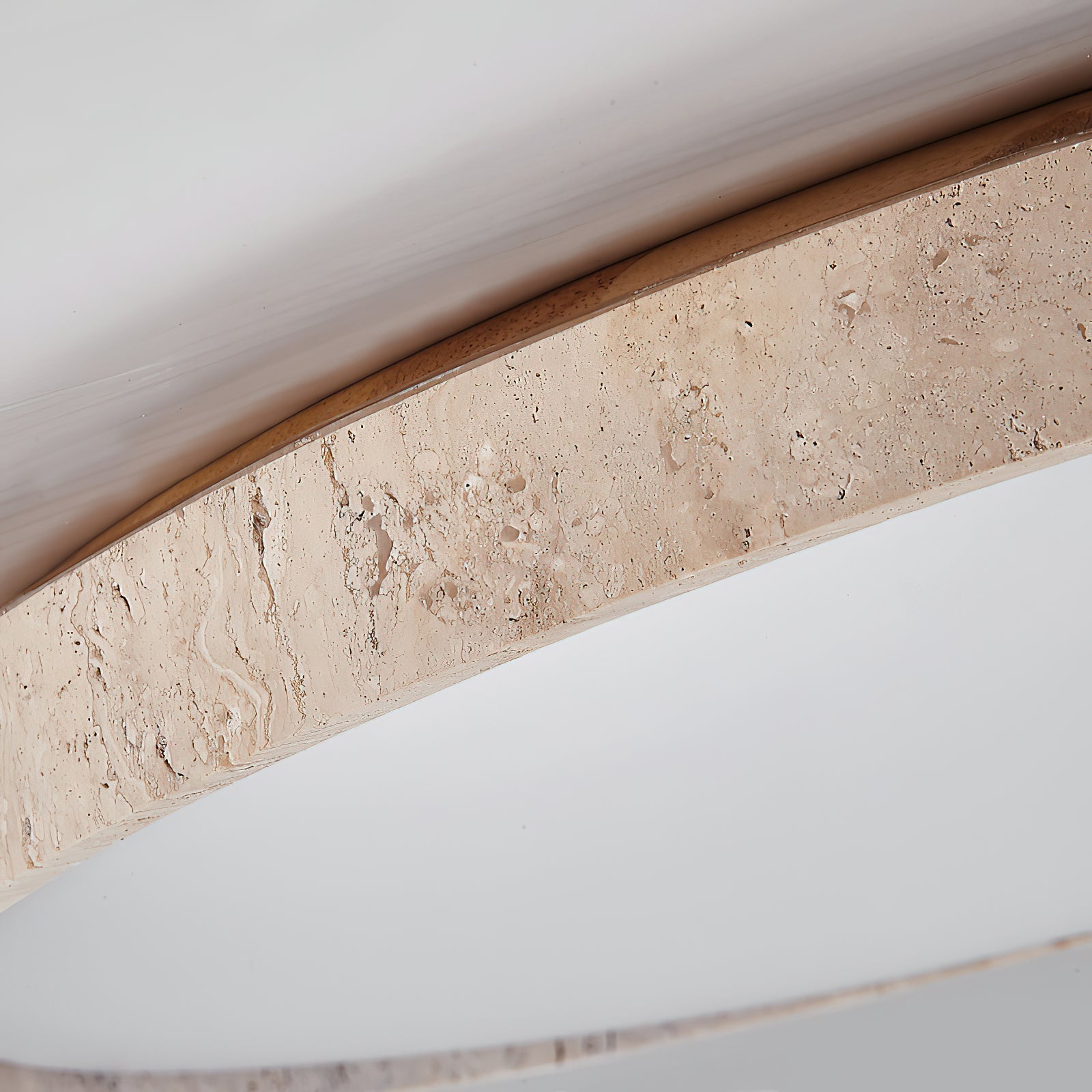 Lampada da soffitto rotonda in travertino Symiror