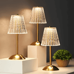 Lampada da Tavolo Ricaricabile con Paralume in Vetro Rigato e Luce LED