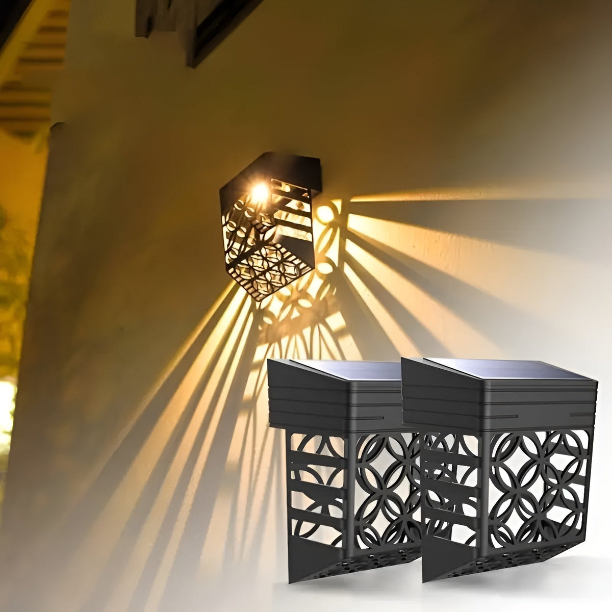 Lampade da esterno solari – | Set da 2/4 pezzi con motivo forato per un'illuminazione d'atmosfera in giardino