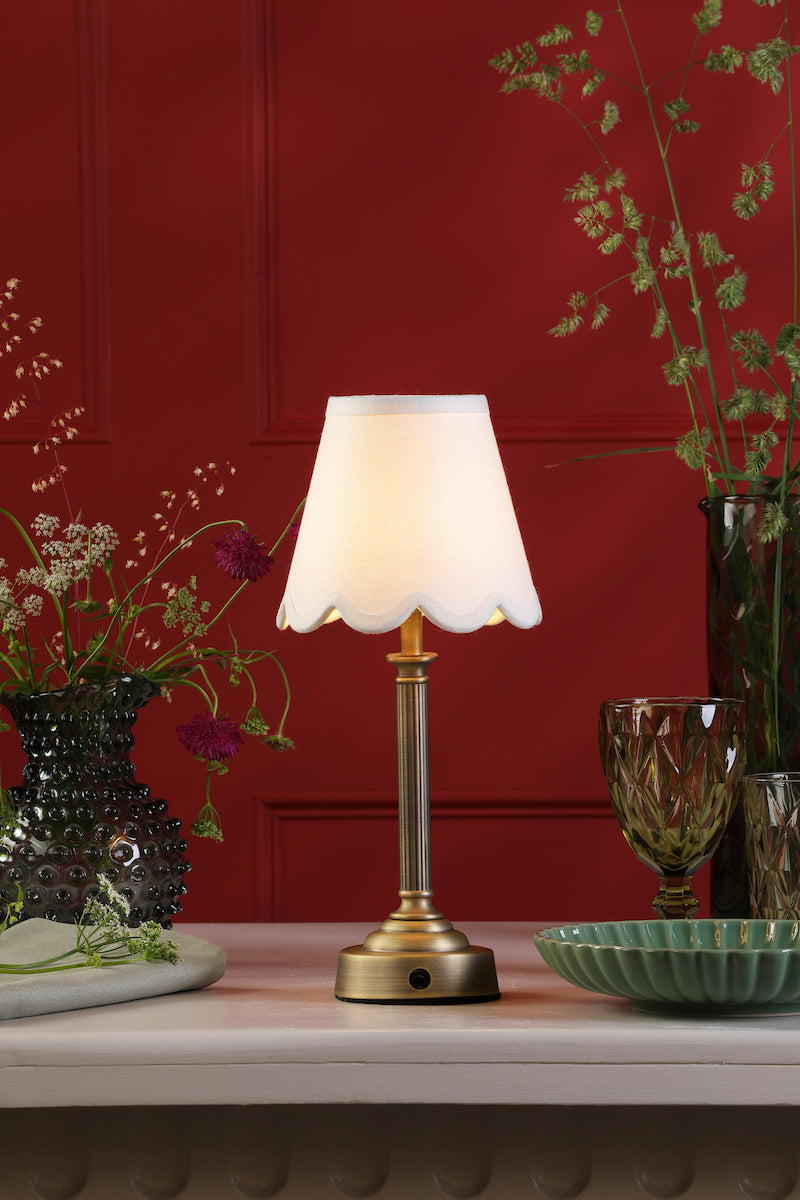 Lampada da Tavolo Ricaricabile LED Dar Virgil Base in Ottone Anticato Opaco