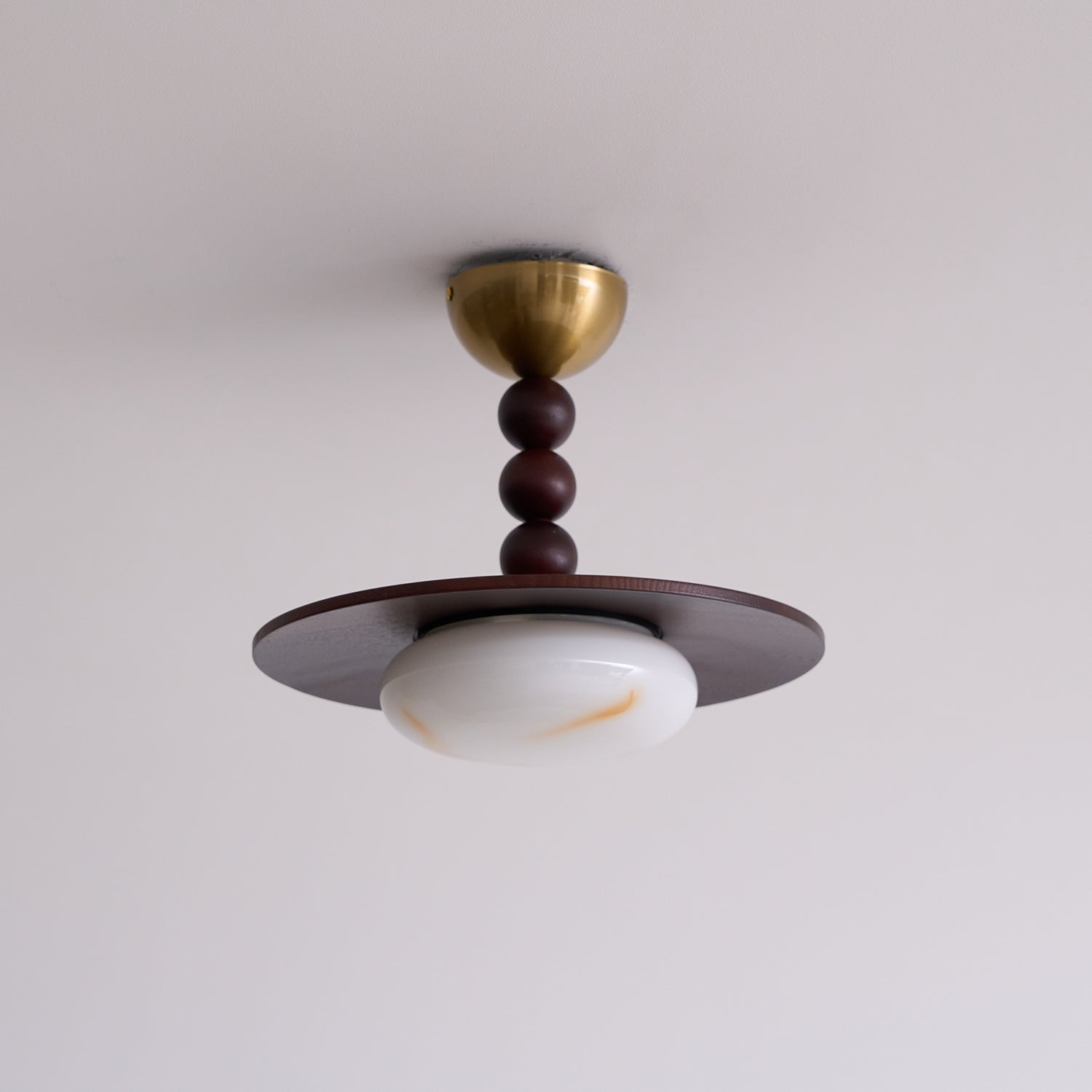 Muto Lampada da Soffitto Colore Noce e Imitazione Alabastro Bianco